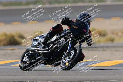 media/Oct-08-2022-SoCal Trackdays (Sat) [[1fc3beec89]]/Turn 14 (1050am)/